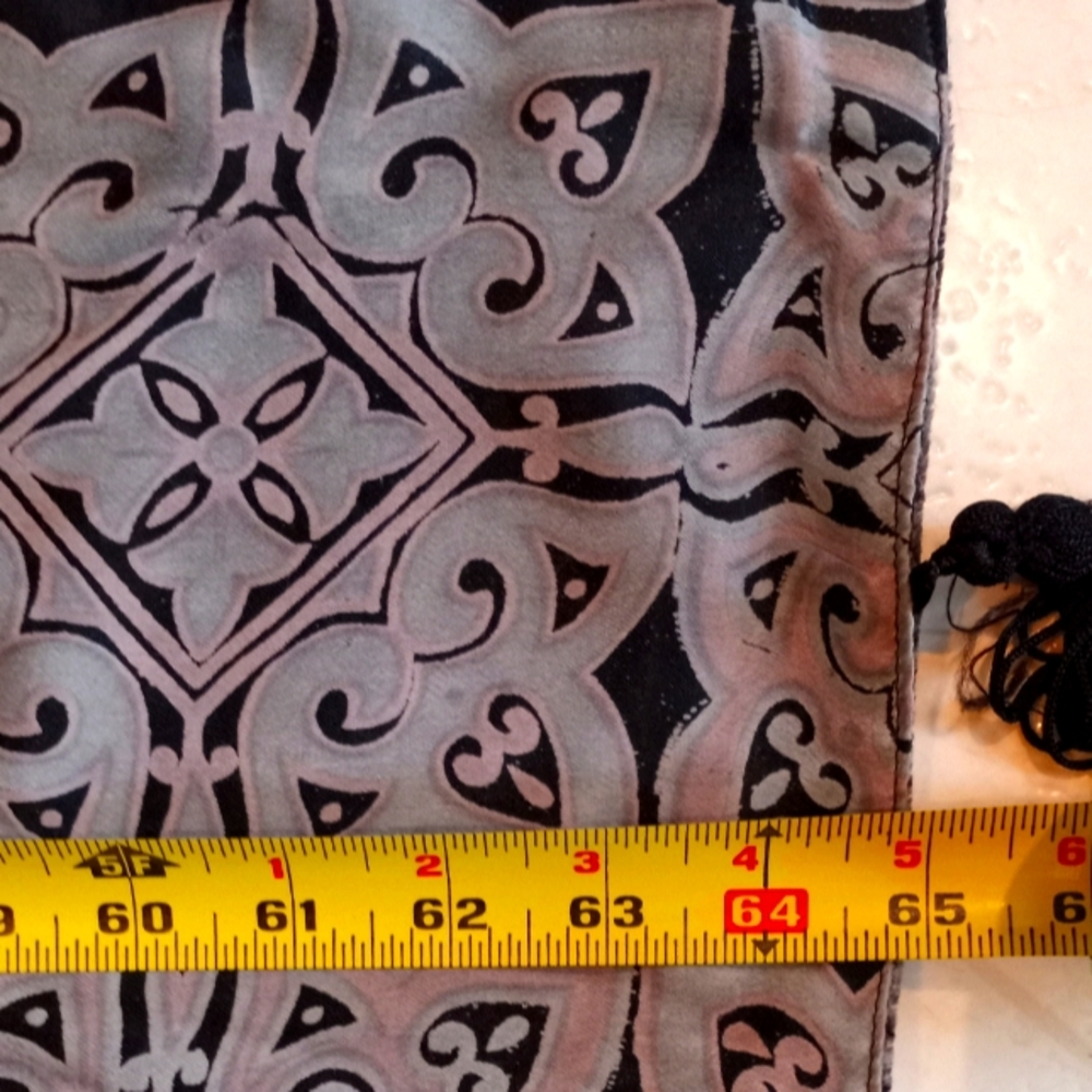 SILK SCARF/WRAP - Picture 6 of 7
